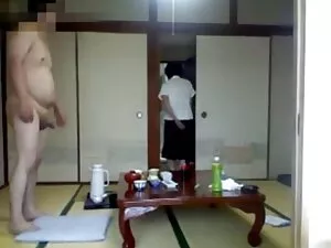 Tetona mayor porno movie latino puta consigue un bocado